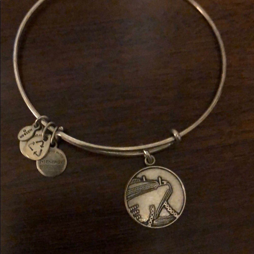 Cruise Ship Bracelet